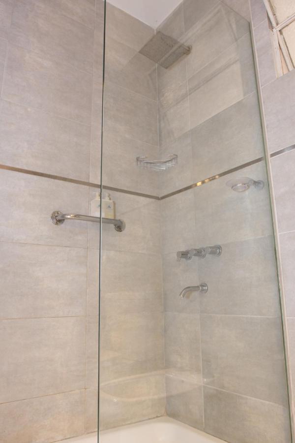 Mdz Apartments Mendoza Bagian luar foto